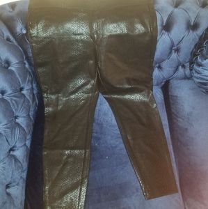 Torrid snake print pixie pants